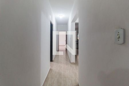 Corredor de casa para alugar com 4 quartos, 450m² em Vila Aurea, Poá