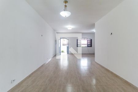 Sala de casa para alugar com 4 quartos, 450m² em Vila Aurea, Poá