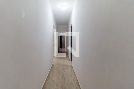 Corredor de casa para alugar com 4 quartos, 450m² em Vila Aurea, Poá