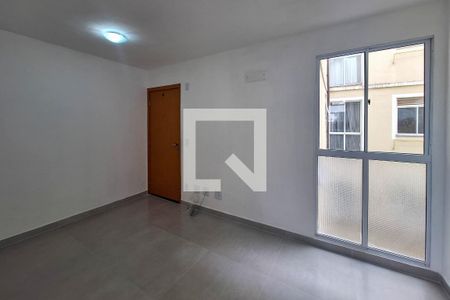 Sala de apartamento para alugar com 2 quartos, 42m² em Vila Lage, São Gonçalo