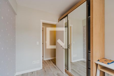 Quarto 2 de apartamento para alugar com 2 quartos, 76m² em Partenon, Porto Alegre