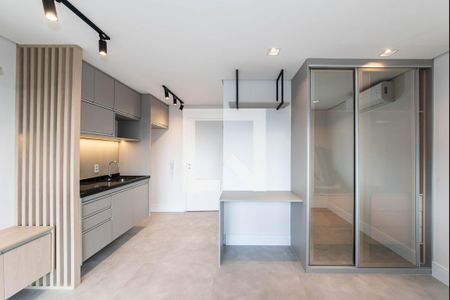 Cozinha de kitnet/studio à venda com 1 quarto, 27m² em Jardim das Acacias, São Paulo