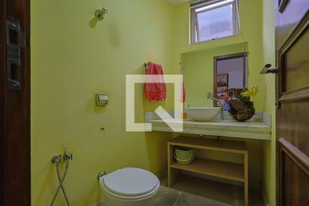 Lavabo de apartamento à venda com 4 quartos, 180m² em Santo Agostinho, Belo Horizonte