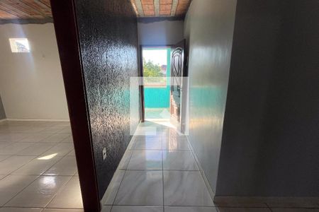 Corredor de casa para alugar com 2 quartos, 100m² em Parque Fluminense, Duque de Caxias