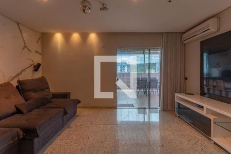 Sala de TV de apartamento à venda com 4 quartos, 240m² em Castelo, Belo Horizonte