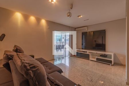 Sala de TV de apartamento à venda com 4 quartos, 240m² em Castelo, Belo Horizonte