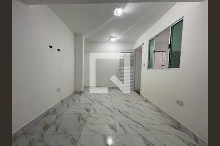 Sala de casa para alugar com 3 quartos, 60m² em Jardim Raposo Tavares, São Paulo