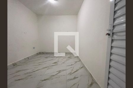 Quarto 2 de casa para alugar com 3 quartos, 60m² em Jardim Raposo Tavares, São Paulo