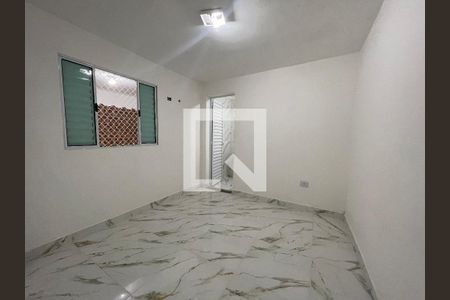 Suíte de casa para alugar com 3 quartos, 60m² em Jardim Raposo Tavares, São Paulo