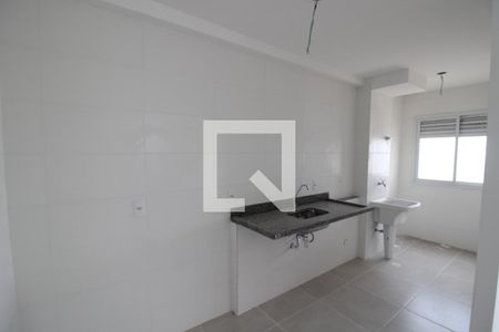 Sala / Cozinha de apartamento para alugar com 2 quartos, 50m² em Vila Pita, São Paulo