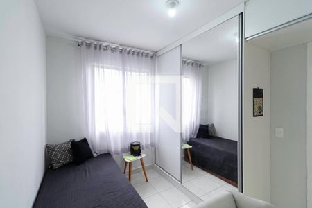 Quarto de apartamento à venda com 2 quartos, 57m² em Paquetá, Belo Horizonte