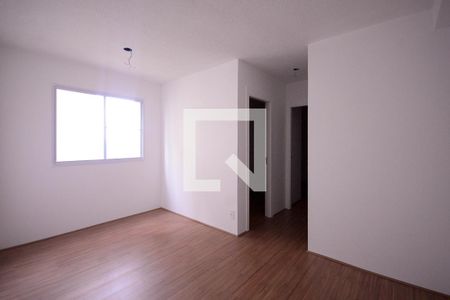 Sala  de apartamento à venda com 2 quartos, 41m² em Jardim Santa Emilia, São Paulo