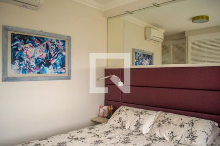 Quarto 1 de apartamento à venda com 2 quartos, 70m² em Santana, Porto Alegre