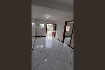 Sala / cozinha de apartamento para alugar com 2 quartos, 50m² em Areias, São José