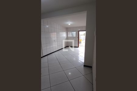 Sala / cozinha de apartamento para alugar com 2 quartos, 50m² em Areias, São José