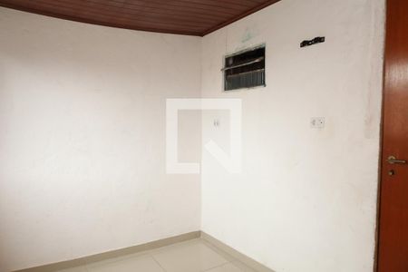 Quarto de casa para alugar com 1 quarto, 50m² em Vila Progresso (zona Leste), São Paulo