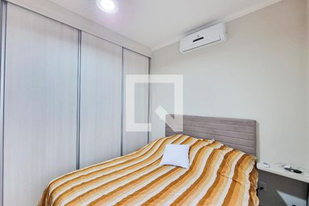 Suíte de casa de condomínio para alugar com 3 quartos, 220m² em Urbanova, São José dos Campos