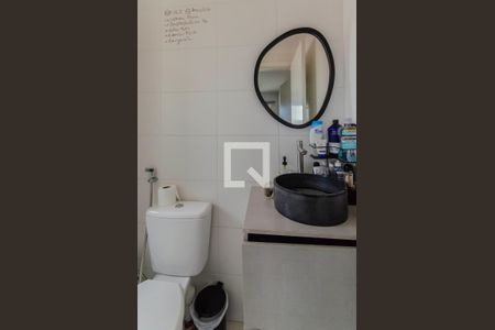 Banheiro de apartamento para alugar com 1 quarto, 29m² em Jardim da Gloria, São Paulo