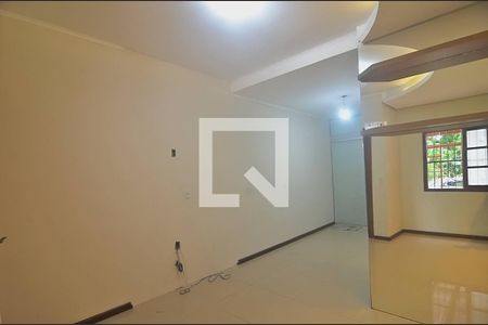 Sala de casa à venda com 2 quartos, 72m² em Mato Grande, Canoas