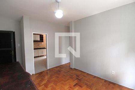 Sala de apartamento para alugar com 2 quartos, 50m² em Del Castilho, Rio de Janeiro