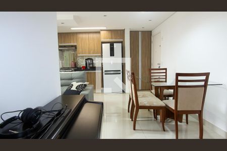 Sala de apartamento à venda com 2 quartos, 61m² em Vila Graciosa, São Paulo