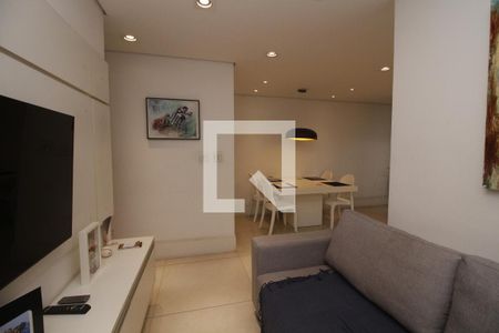 Sala de TV de apartamento à venda com 2 quartos, 63m² em Vila Esperança, São Paulo