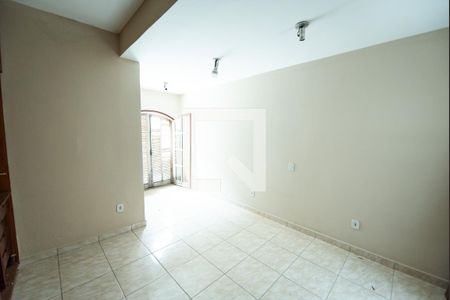 Quarto 2 de casa para alugar com 4 quartos, 250m² em Jardim Ana Emilia, Taubaté