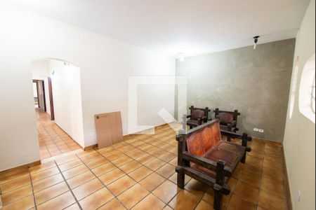 Sala de casa para alugar com 4 quartos, 250m² em Jardim Ana Emilia, Taubaté