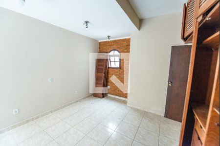 Quarto 2 de casa para alugar com 4 quartos, 250m² em Jardim Ana Emilia, Taubaté