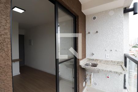 Varanda Sala/Cozinha de apartamento para alugar com 1 quarto, 28m² em Jardim São Paulo, São Paulo