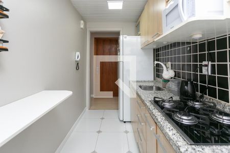 Cozinha de apartamento para alugar com 2 quartos, 52m² em Sarandi, Porto Alegre