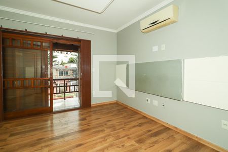 Quarto Suíte 1 de casa para alugar com 5 quartos, 500m² em Vila Ipiranga, Porto Alegre