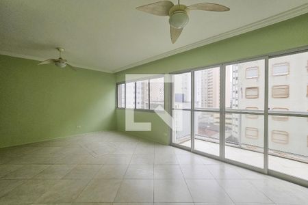 Sala de apartamento para alugar com 3 quartos, 105m² em Barra Funda, Guarujá