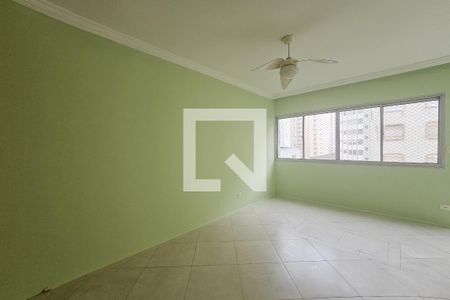 Sala de apartamento para alugar com 3 quartos, 105m² em Barra Funda, Guarujá