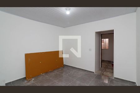 Sala de casa para alugar com 2 quartos, 80m² em Vila Nhocuné, São Paulo