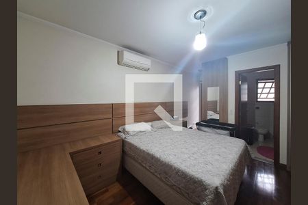 Quarto 1 de casa para alugar com 3 quartos, 166m² em Vila Ester (zona Norte), São Paulo