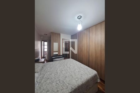 Quarto 1 de casa para alugar com 3 quartos, 166m² em Vila Ester (zona Norte), São Paulo