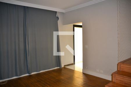 Sala  de casa para alugar com 3 quartos, 280m² em Vila Mussoline, São Bernardo do Campo