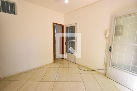 Sala de casa de condomínio para alugar com 1 quarto, 40m² em Engenho de Dentro, Rio de Janeiro