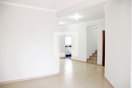 Sala de casa de condomínio para alugar com 4 quartos, 260m² em Loteamento Residencial Santa Gertrudes, Valinhos