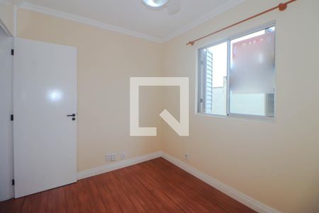 Quarto 1 de apartamento para alugar com 3 quartos, 53m² em Sarandi, Porto Alegre