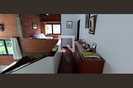 Sala  de casa à venda com 3 quartos, 245m² em Vila Suzana, São Paulo