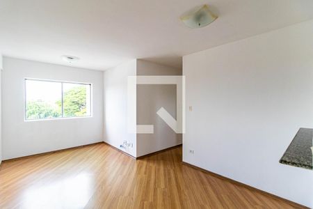 Sala de apartamento à venda com 3 quartos, 69m² em Jardim Pinheiros, São Paulo