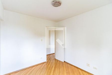 Quarto 01 de apartamento à venda com 3 quartos, 69m² em Jardim Pinheiros, São Paulo