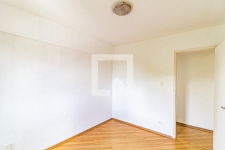 Quarto 01 de apartamento à venda com 3 quartos, 69m² em Jardim Pinheiros, São Paulo