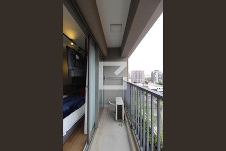 Varanda de kitnet/studio para alugar com 1 quarto, 36m² em Indianópolis, São Paulo