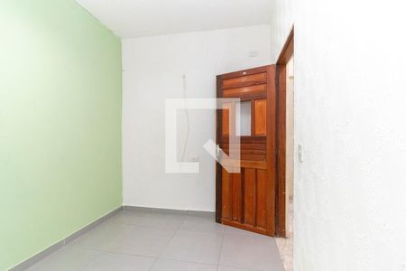 Sala de casa para alugar com 1 quarto, 48m² em Vila Carmosina, São Paulo