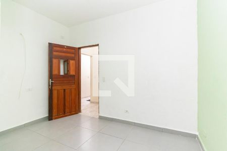 Sala de casa para alugar com 1 quarto, 48m² em Vila Carmosina, São Paulo