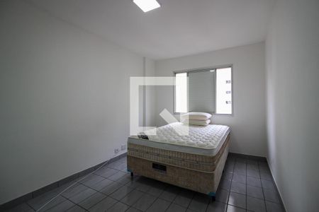 Quarto 2 de apartamento para alugar com 2 quartos, 80m² em Pinheiros, São Paulo