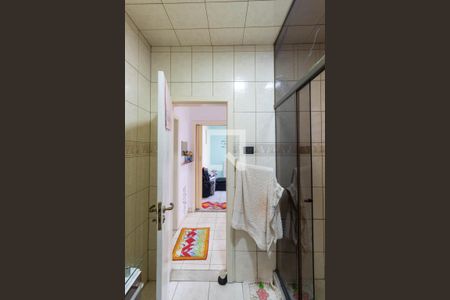 Casa à venda com 600m², 2 quartos e 6 vagas Casa à venda com 600m², 2 quartos e 6 vagasBanheiro